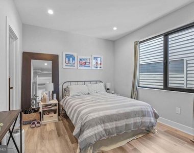 1612 Cambridge Street - Photo Thumbnail 5