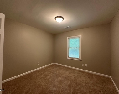1113 Upchurch Street - Photo Thumbnail 7