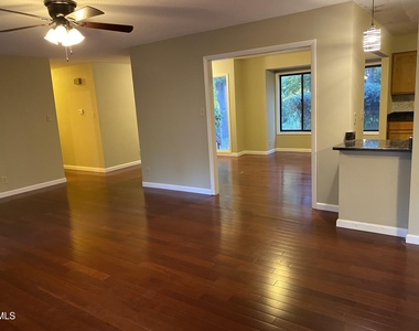 209 Hunter Hill Road - Photo Thumbnail 1