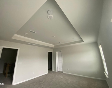 1464 Hasse Avenue - Photo Thumbnail 7