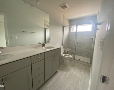 1464 Hasse Avenue - Photo Thumbnail 18