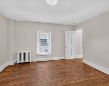 6347 Mccallum Street - Photo Thumbnail 17