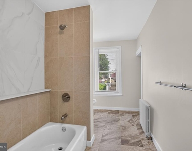 6347 Mccallum Street - Photo Thumbnail 7