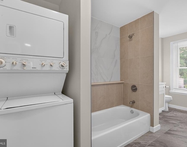 6347 Mccallum Street - Photo Thumbnail 4
