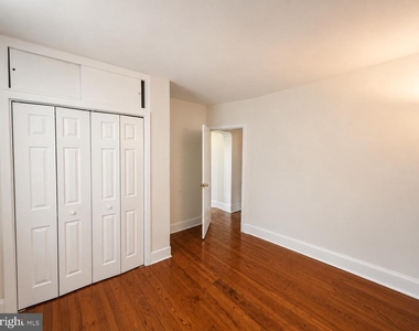 605 Naomi Street - Photo Thumbnail 6