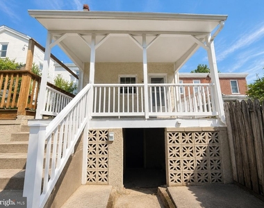 605 Naomi Street - Photo Thumbnail 7