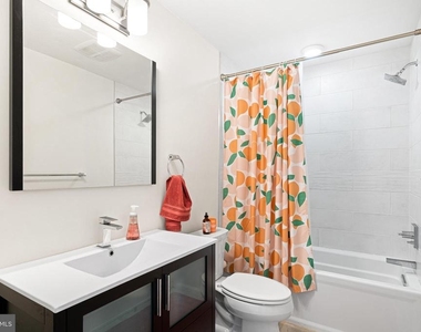 1215 N 5th Street - Photo Thumbnail 15
