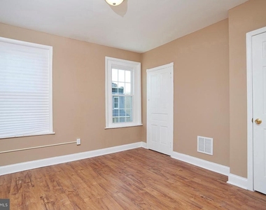 6123 Upland Street - Photo Thumbnail 2