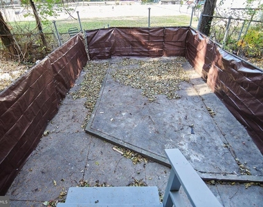 6123 Upland Street - Photo Thumbnail 7