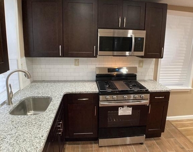 5166 Funston Street - Photo Thumbnail 4