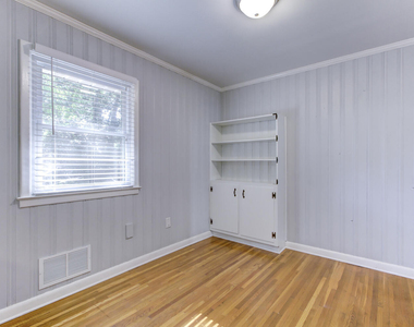 1213 Park Avenue - Photo Thumbnail 10
