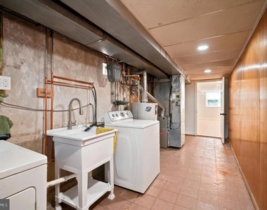 668 Renz Street - Photo Thumbnail 22