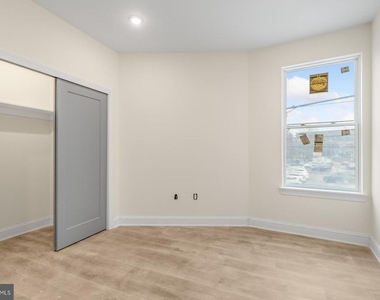6601 Ridge Avenue - Photo Thumbnail 9