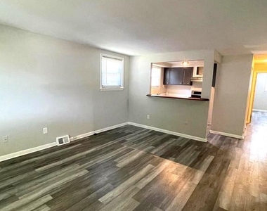 3330 Primrose Road - Photo Thumbnail 7