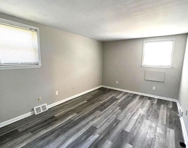 3330 Primrose Road - Photo Thumbnail 18