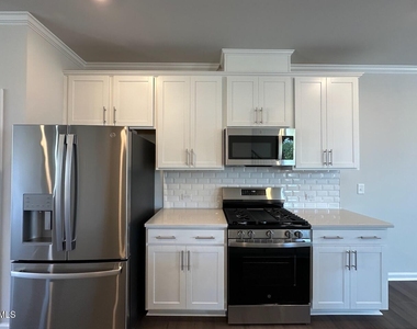 328 Carolina Spgs Boulevard - Photo Thumbnail 9