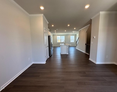 328 Carolina Spgs Boulevard - Photo Thumbnail 11