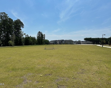 328 Carolina Spgs Boulevard - Photo Thumbnail 28