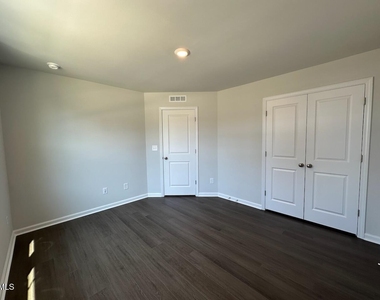 328 Carolina Spgs Boulevard - Photo Thumbnail 4