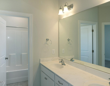 80 Two Creeks Loop - Photo Thumbnail 28
