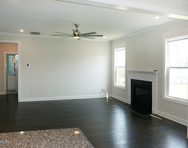80 Two Creeks Loop - Photo Thumbnail 7