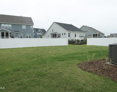 80 Two Creeks Loop - Photo Thumbnail 32