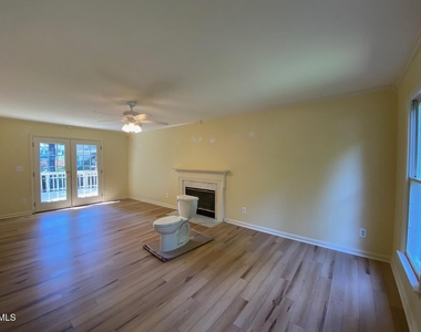 1704 Kingston Heath Way - Photo Thumbnail 3
