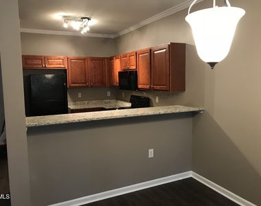 2610 Oldgate Drive - Photo Thumbnail 6