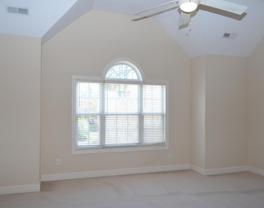 311 Capistrane Drive - Photo Thumbnail 24