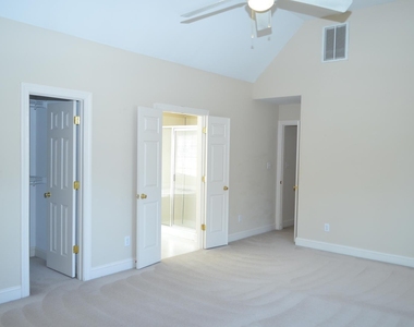 311 Capistrane Drive - Photo Thumbnail 25
