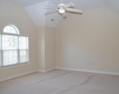 311 Capistrane Drive - Photo Thumbnail 23