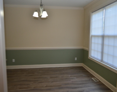 311 Capistrane Drive - Photo Thumbnail 6