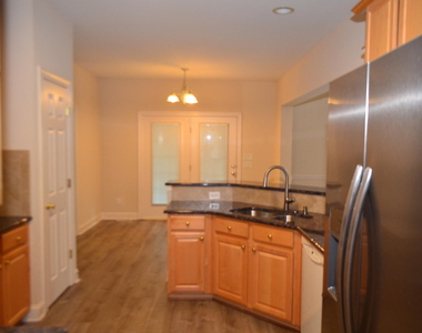 311 Capistrane Drive - Photo Thumbnail 10