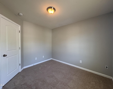 1444 Tamarino Drive - Photo Thumbnail 9