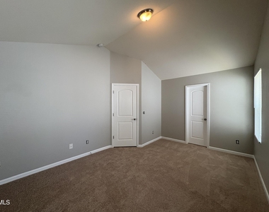 1444 Tamarino Drive - Photo Thumbnail 18