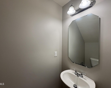 1444 Tamarino Drive - Photo Thumbnail 7