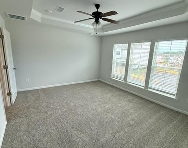 204 Broomside Avenue - Photo Thumbnail 36