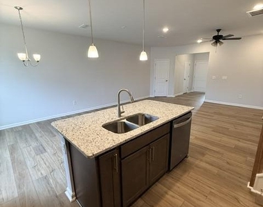 204 Broomside Avenue - Photo Thumbnail 14