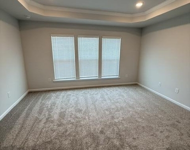204 Broomside Avenue - Photo Thumbnail 24