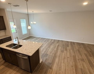 204 Broomside Avenue - Photo Thumbnail 24