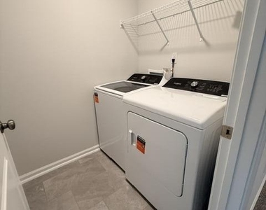 204 Broomside Avenue - Photo Thumbnail 27