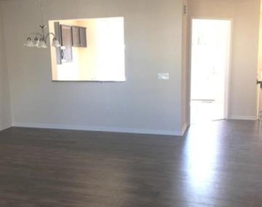 5002 Reedybrook Crossing - Photo Thumbnail 4