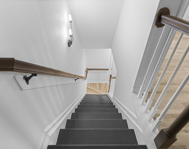 6649 Speight Circle - Photo Thumbnail 21