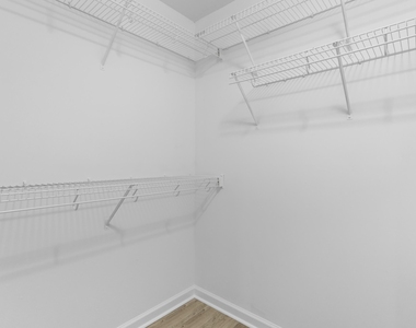 6649 Speight Circle - Photo Thumbnail 32