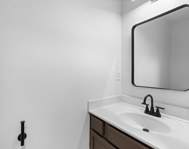 6649 Speight Circle - Photo Thumbnail 18
