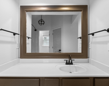 6649 Speight Circle - Photo Thumbnail 25
