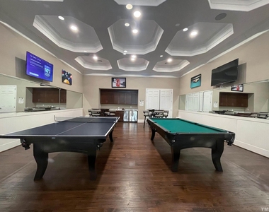 1021 Commack Drive - Photo Thumbnail 42