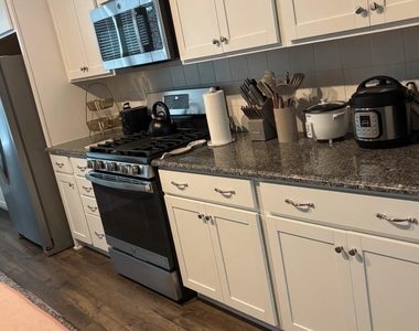 1021 Commack Drive - Photo Thumbnail 15