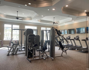 1021 Commack Drive - Photo Thumbnail 44