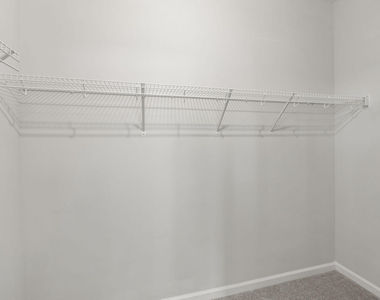 1021 Commack Drive - Photo Thumbnail 28